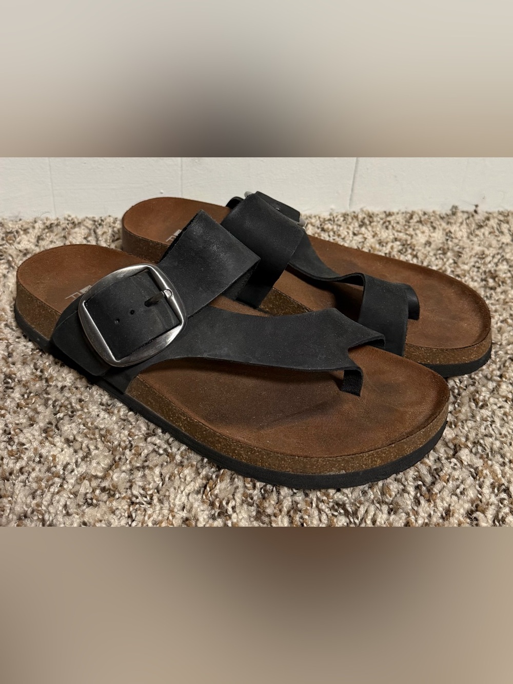 White Mountain Footbeds Sandals